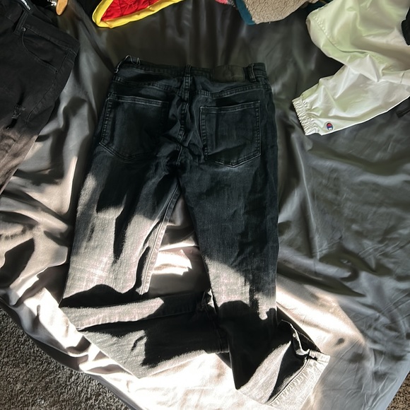 Black jeans - Picture 3 of 3